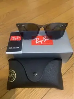 Ray-Ban ORB4391D グレーサングラス