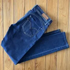 【美品】リーバイス ストレッチスキニーデニム W25 レディース S 青 美脚のサムネイル
