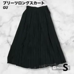 美品GU⭐︎S⭐︎黒プリーツロングスカート　脚長効果軽量　ジーユー