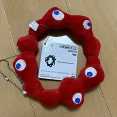 ミャクミャク カバンに付けられるぬいぐるみ