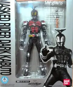 S.H.Figuarts 仮面ライダーダークカブトのサムネイル