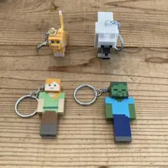 マインクラフト　フィギュアキーチェーン 4個セット　キーホルダー