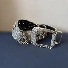 ベルト　スタッズベルト　白　銀　y2k グランジ　ストリート