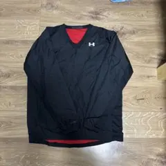 Under Armour Vネックウェア XL 黒/赤