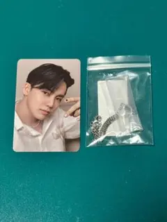 TREASURE FLAWLESS FROMMSTOREトレカ ヒョンソク