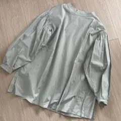 ミントグリーン　ボリュームスリーブ コットンシャツ