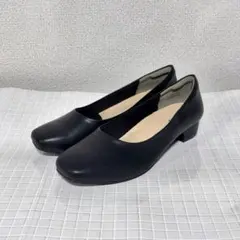 1回使用 黒 プレーンパンプス 低ヒール 25cm 4E CLOSSHI 就活のサムネイル