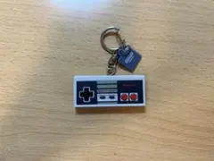 ニンテンドーゲームハードキーホルダー1983-1999 ファミリーコンピュータ