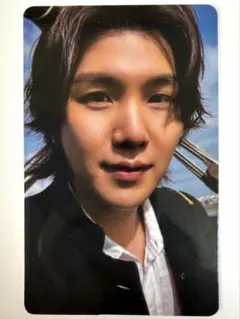 BTS】‪☆70F-06フォトカード☆ SUGA シュガ ユンギ - メルカリ‬