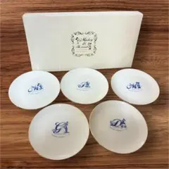 新品未使用品✨️Disney ミッキーと仲間たち イニシャル お皿5枚セットのサムネイル