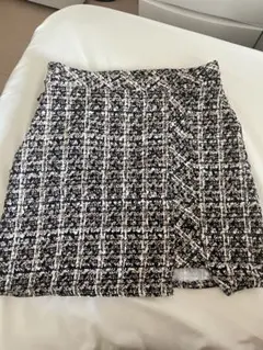 ツイードタイトスカート