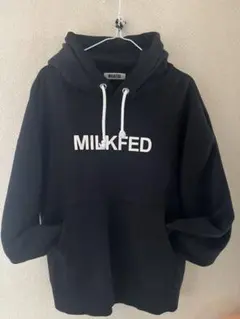 MILK FED パーカー黒のサムネイル