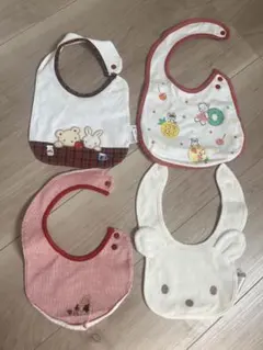 ファミリア　スタイ4枚セット