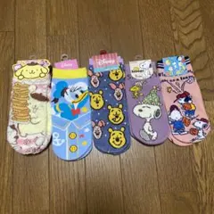 靴下　レディースソックス　 スヌーピー　ポムポムプリン　プーさん　ドナルド　5足