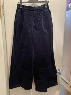 ZARA コーデュロイパンツ