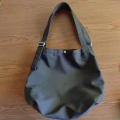 Item thumbnail for item 6f0c3f16-9c91-4c95-a529-e56496b8c954