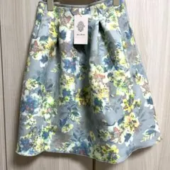 Bou Jeloud ブージュルード レディース 花柄 フレアスカート 裏地付きのサムネイル