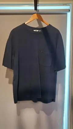 ブラック 半袖Tシャツ ポケット付き