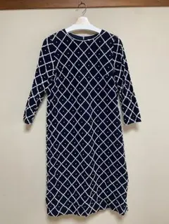 Sally Scott ひざ丈ワンピース 9ARのサムネイル