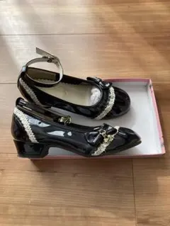 キッズフォーマルシューズ 黒 リボン付き　19cm