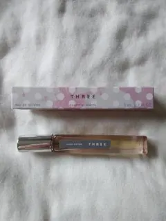 THREE EssentialScents X02 SAKURA MIDTOWNのサムネイル