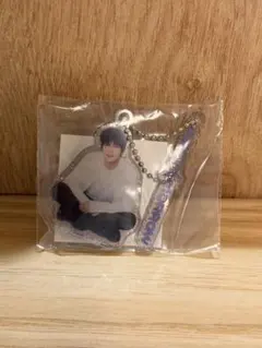 TXT ACT:TOMORROW カプセルトイ アクリルキーリング スビン