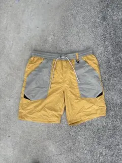 Columbia ショートパンツ ハーフパンツ イエロー グレーのサムネイル