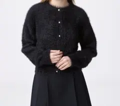 GU シャイニークルーネックカーディガン　ブラック