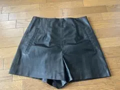 ZARA キュロットパンツ　フェイクレザー