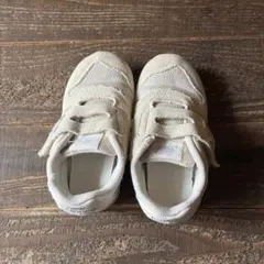 New Balance シューズ アイボリー　13.5