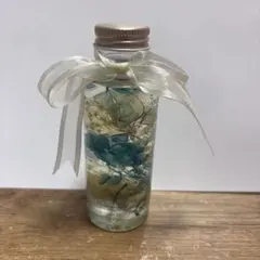 ハーバリウム   エレガント系 【白薔薇の夏ボトル】 ハーバリウム エレガント系 【白薔薇の夏ボトル】 - メルカリ