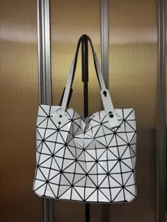 2026年最新】baobao isseymiyake トートバッグ シルバーの人気アイテム