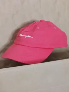 超特売‼️Champion ピンクキャップ【美品】