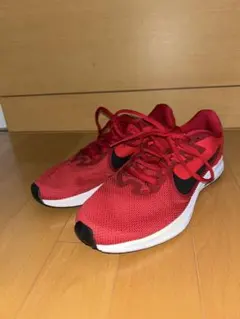 ⚠️期間限定値下げ中⚠️NIKE キッズ ランニングシューズ レッド／25cm