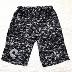Crocs キッズ　 ハーフパンツ　迷彩柄 　130cm ゴム紐付き