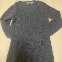 ユニクロ　セーター　エムサイズ