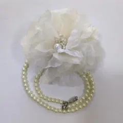 コムサイズム　コサージュ　オフホワイト　クリーム　チュール　花