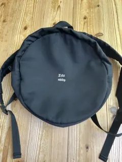 ズッカ　円形　リュック　黒　　zuccaのサムネイル