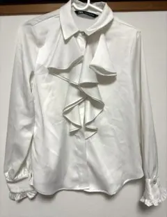 ZARA フリルブラウス