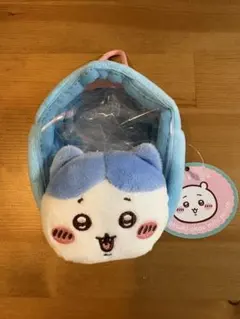 ちいかわ 窓付きおかおミニポーチ ハチワレ