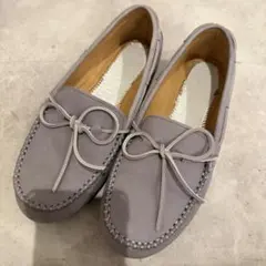 【エコメルカリ便価格】UGG ALANA TSグレーパープル モカシン 中敷無