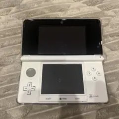 ニンテンドー3DS ホワイト 本体 充電器付き