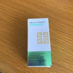 GIVENCHY SR ファーミング ユー 美容液のサムネイル