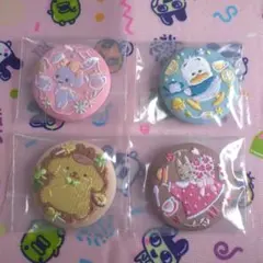 サンリオ　刺繍　缶バッジ　4個セット