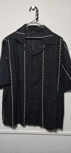 ZARA 刺繍入り 半袖シャツ ブラック