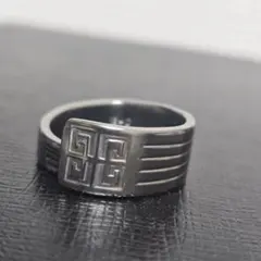 GIVENCHY リング 25号前後