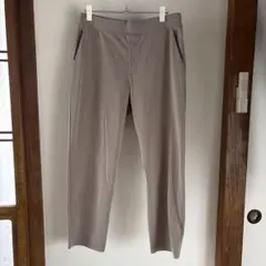 ユニクロパンツ　エアリズム