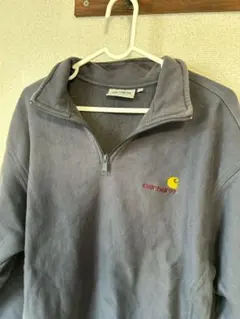 Carhartt ネイビー ハーフジップ トレーナー