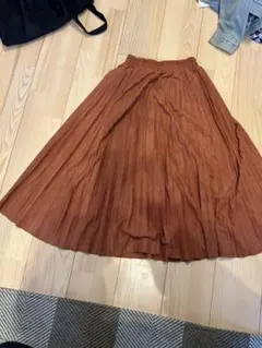 【ほぼ未使用】レディース　スカート　プリーツ　オレンジ系　フリーサイズ