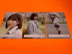 櫻坂46 山田桃実 生写真 四期生お披露目制服 ヨリ×3 - メルカリ